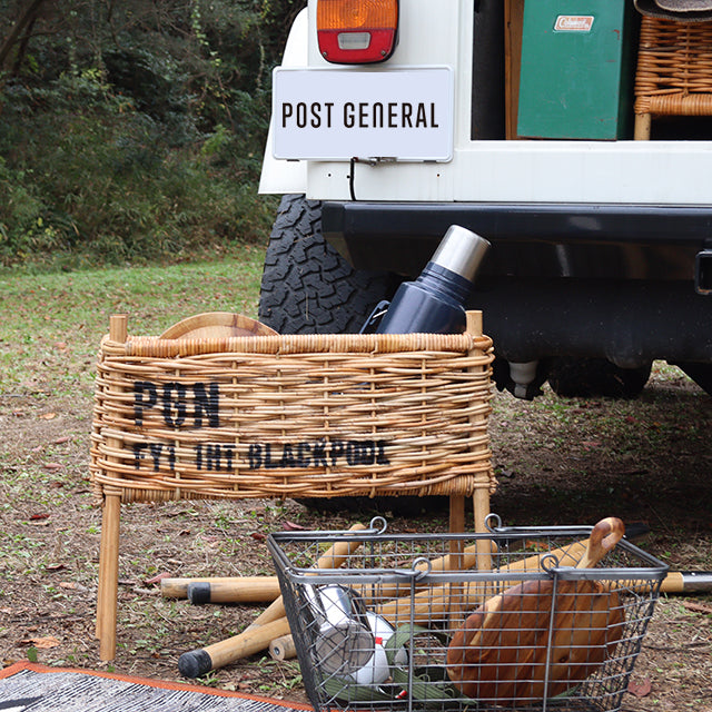 Post General Stand Basket By The Arorog