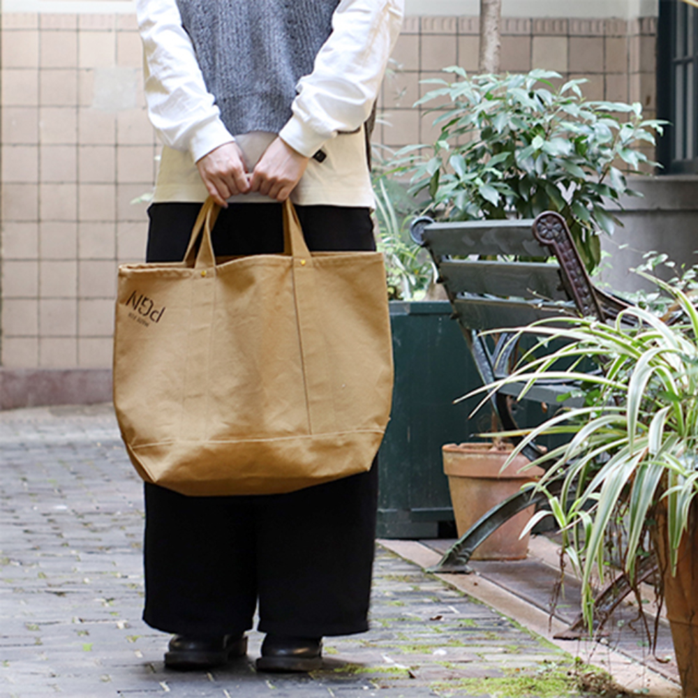 Post General Organic Made Standard Tote L - Sand Beige